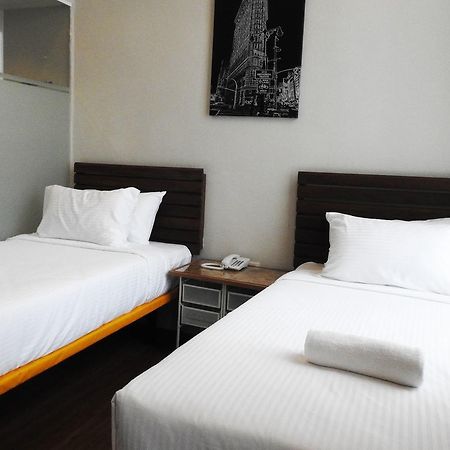 The Riverbank Hotel Kuantan Eksteriør bilde