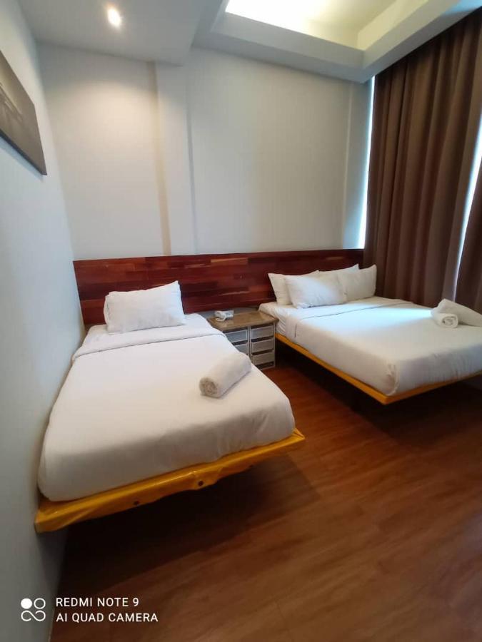 The Riverbank Hotel Kuantan Eksteriør bilde