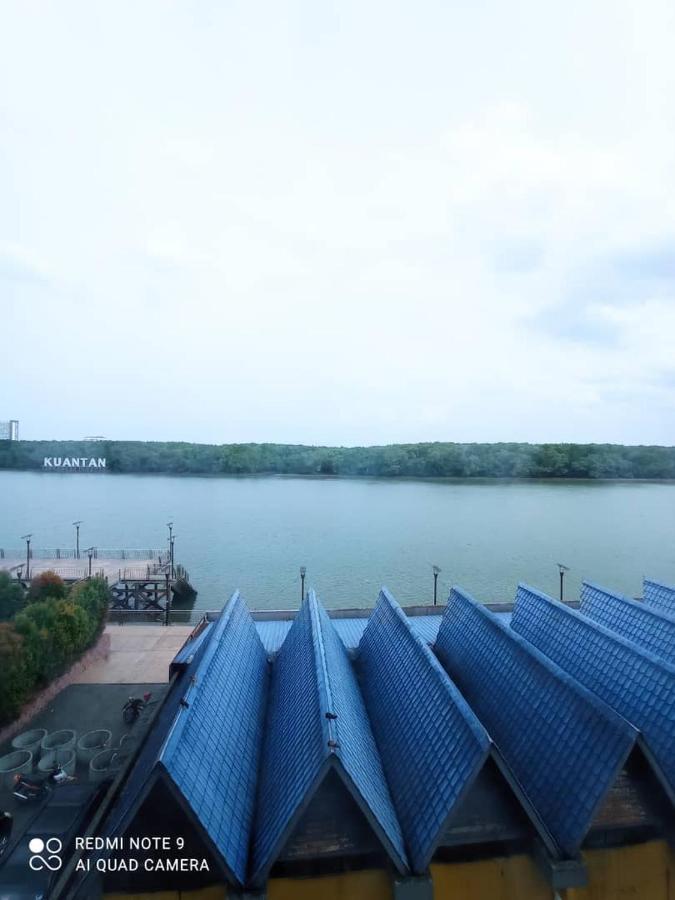 The Riverbank Hotel Kuantan Eksteriør bilde