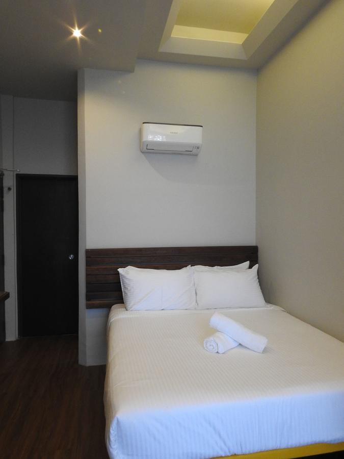 The Riverbank Hotel Kuantan Eksteriør bilde