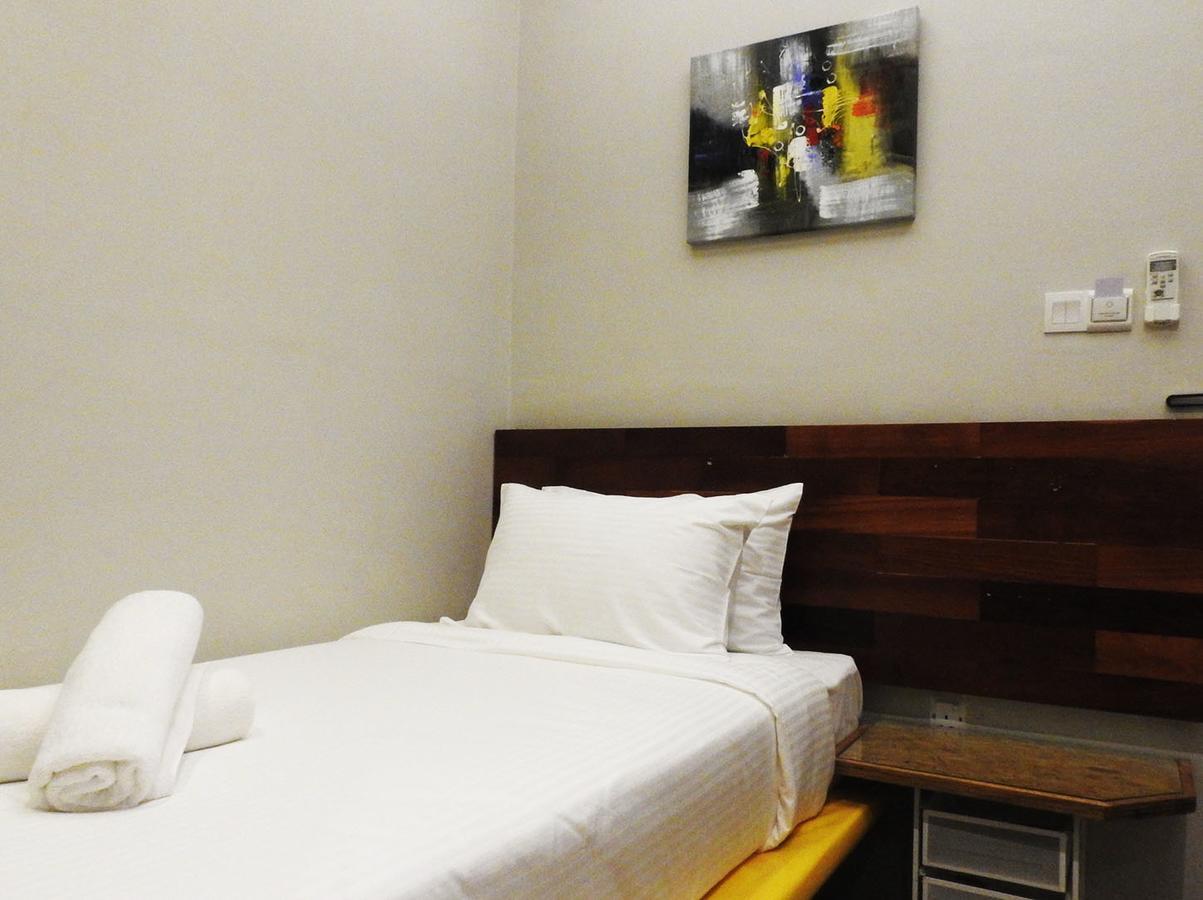 The Riverbank Hotel Kuantan Eksteriør bilde