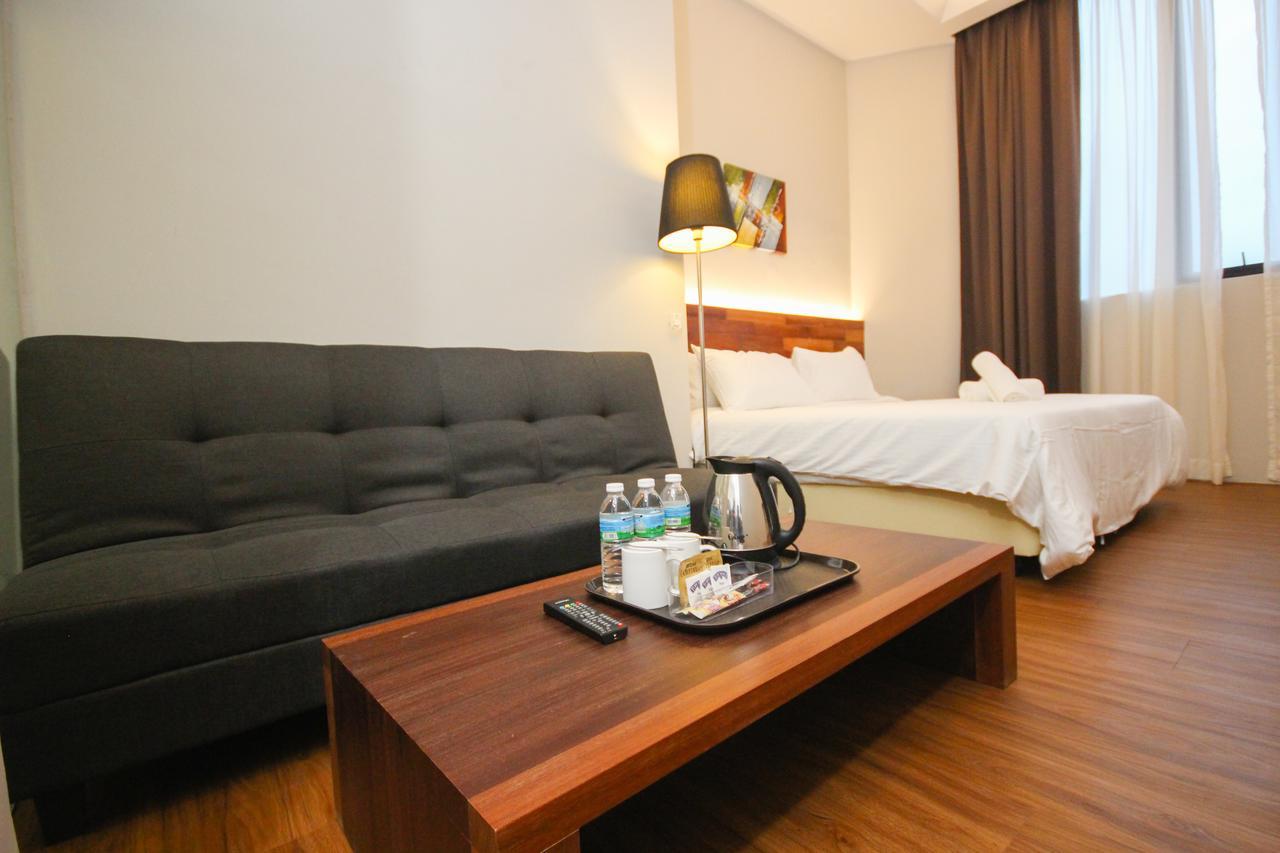 The Riverbank Hotel Kuantan Eksteriør bilde